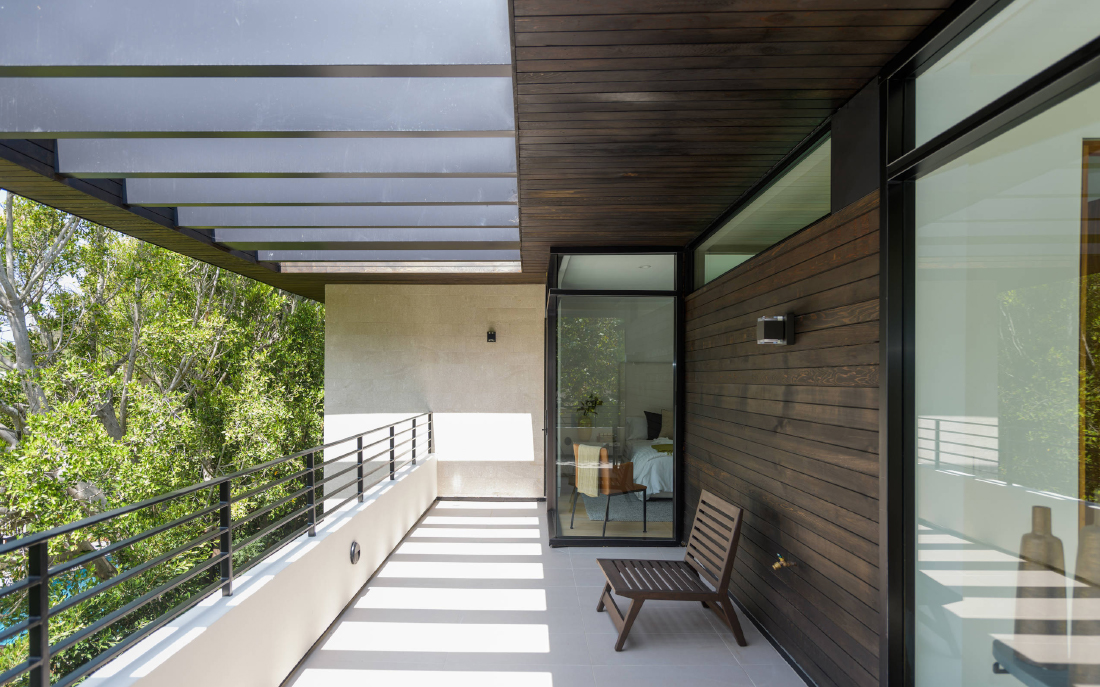 Balcon minimalist