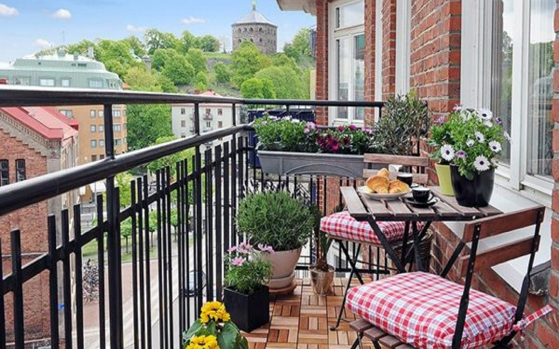 Balcon minimalist