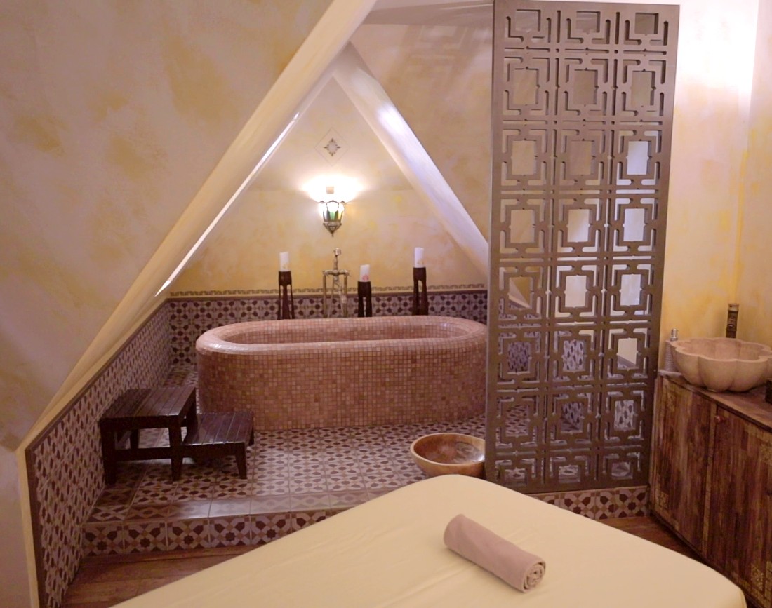 Cada de baie in proiectul ThaiCO SPA