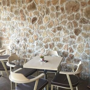 Rustic Stone Желтый полигональный известняк (1 кв. м = 15-20 шт.)