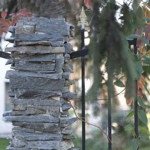 Ardezie Kavala 3D Strips | Piatra Decorativa pt. Placari Verticale, Exterior-Interior (10-12/palet)
