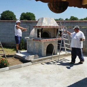 Gratar + Cuptor Integrat Traditional (Carbune/Lemn, 208x120x155 cm, 1200 kg, piatra naturala Rhodos, caramida)