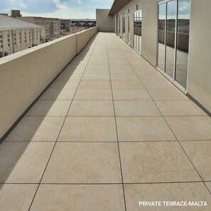 Piatra Sinterizata L'ALTRA PIETRA Castello Beige, 60 X 60 X 2 cm, R11 - Antiderapanta pt exterior