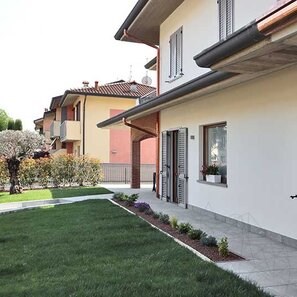 Piatra Sinterizata L'ALTRA PIETRA Colosseo Silvergrau, 60 X 60 X 2 cm, R11 - Antiderapanta pt exterior