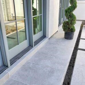 Piatra Sinterizata L'ALTRA PIETRA Duomo Bluestone Grey, 60 X 90 X 2 cm, R11 - Antiderapanta pt exterior