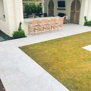 Piatra Sinterizata L'ALTRA PIETRA Duomo Bluestone Grey, 60 X 90 X 2 cm, R11 - Antiderapanta pt exterior