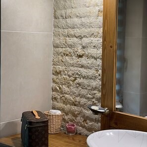 Limestone Sunny Dream Scapitata, 7 x 30 x 1.5 cm
