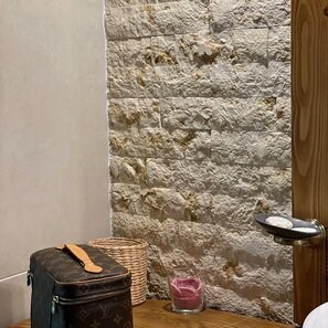 Limestone Sunny Dream Scapitata, 7 x 30 x 1.5 cm