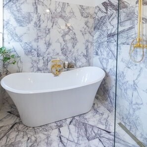 Marmura Calacatta Lilac Polisata 60 x 30 x 2 cm