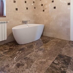 Полированный мрамор Emperador Brown, 60 x 30 x 2 см