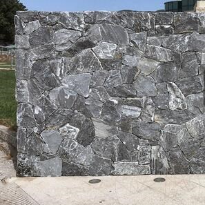 Marmura Poligonala Rock Face Black