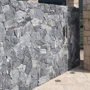 Marmura Poligonala Rock Face Black