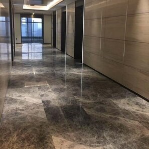 Marmura Tundra Grey Polisata, 61 x 61 x 1.2 cm