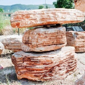 Rocarie Monolith Makedon KG
