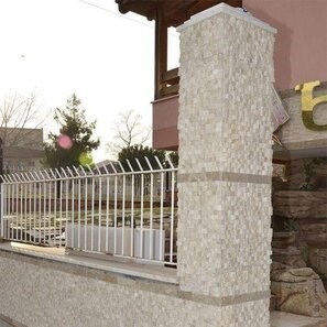 Mozaic Travertin Classic 3D Scapitat, 2.5 x 2.5 cm