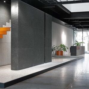 Lastra Granit Native Black Lineal Extreme Dark Design 2CM
