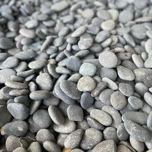Pebbles Flat Black Sac, 20 kg
