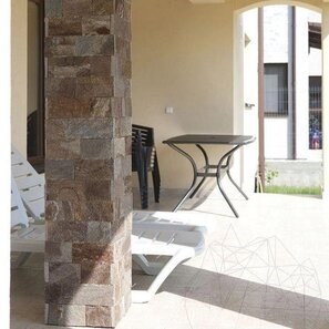 Ardezie Rusty Brown Natur, 10 cm x LL | Piatra Decorativa - Placari Verticale, Exterior-Interior