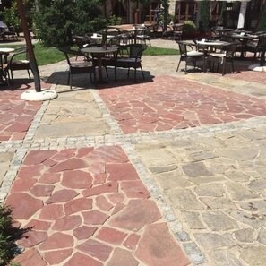 Sandstone Poligonal Rosu Vidin (1 mp = 20-25 buc)