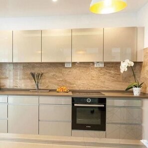 Travertin Latte PREMIUM Polisat, 60 x 30 x 2 cm