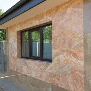 Полированный травертин персикового цвета с поперечной огранкой, 61 x 30,5 x 1,2 см