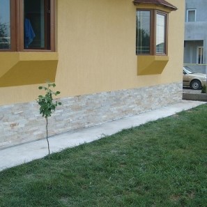 Serviciu montaj: placare montaj stalp