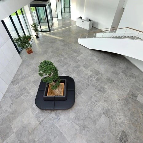 Marmura Tundra Light Mata, 61 x 40,6 x 1,2 cm 